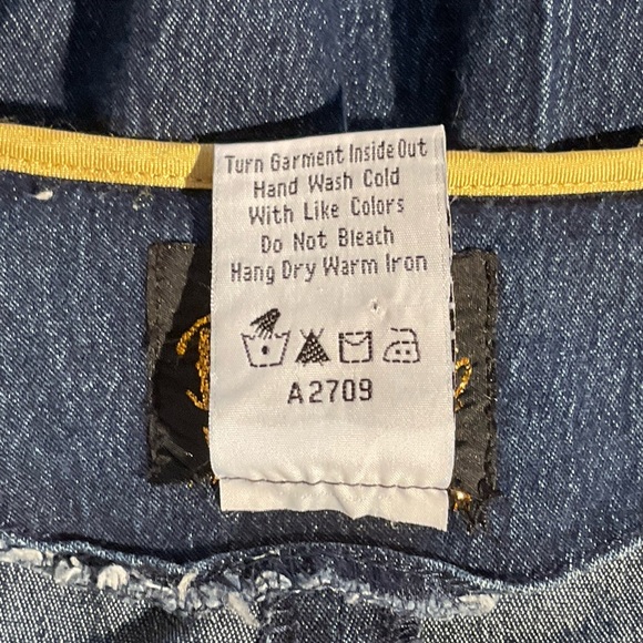 Bob Mackie Med Wearable Art Denim Shirt Inset/Cuffs Colorful Tribal Embroidery - Picture 3 of 16